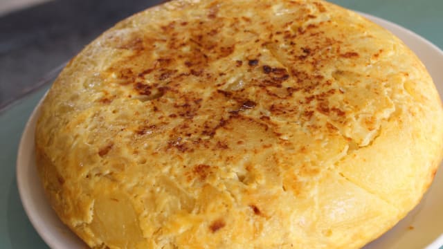 Tortilla de patatas - Nou Transi 47