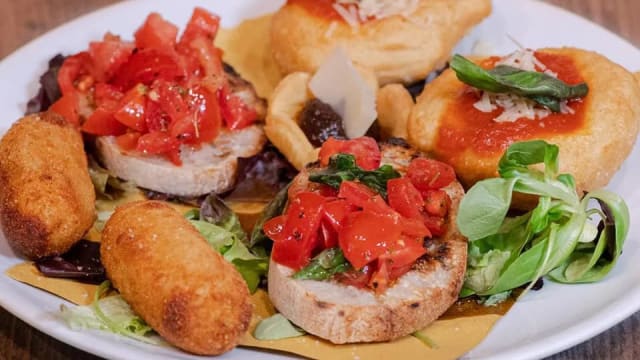 Antipasto Della Casa - Osteria Numero 5, Naples