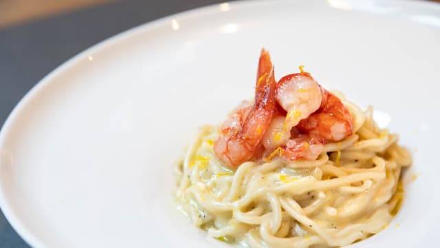 Bon bon di baccalà con maionese allo yogurt e zenzero fresco - Sottosopra, Rome