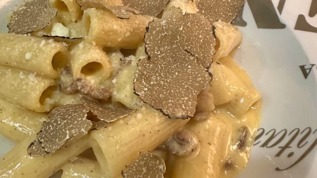 CARBONARA AL TARTUFO  - 1990 Accademia Del Gusto