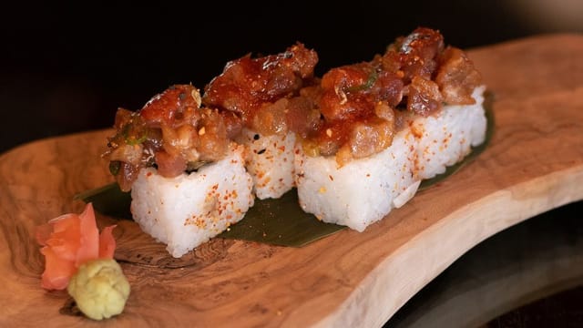 Sushi roll de spicy tuna - MACAO, Madrid