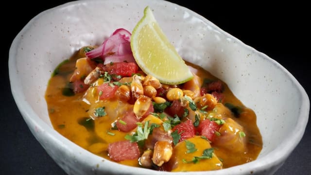 Ceviche de corvina con leche de tigre y sandía - Arume