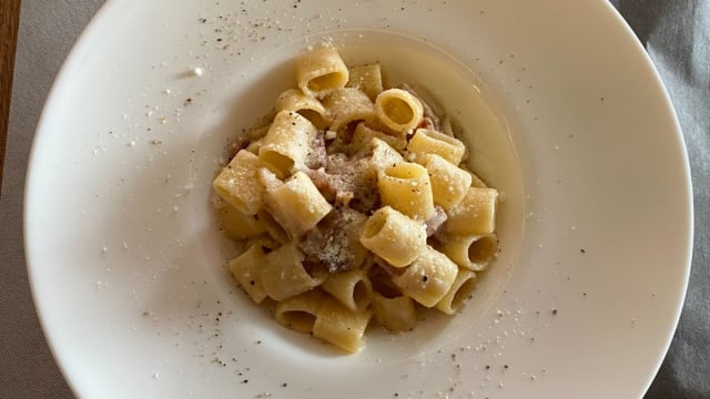 Rigatoni alla gricia - Bar Duomo Bistrot, Trento