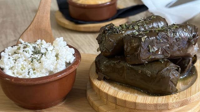 Dolmas - Mandrake Greek Street Food - Calle Almendro, Madrid