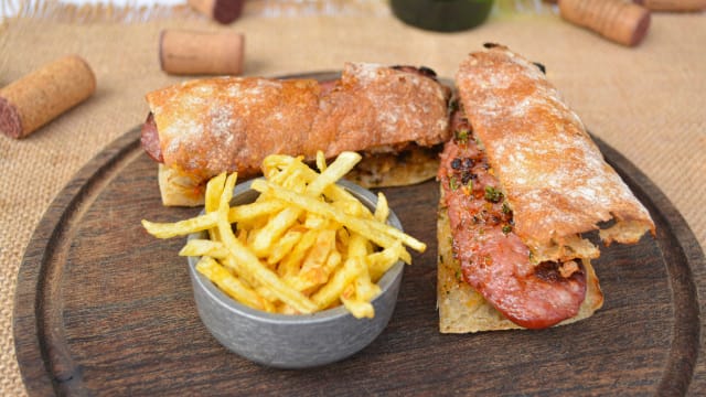 Choripan Criollo - Ayres del Sur, Barcelona