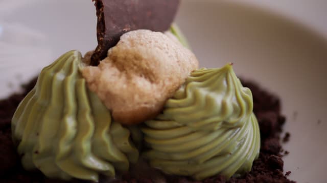 Cremoso al pistacchio, crumble al cacao, sorbetto al caffè - Hostaria Terre Rosse, San Gimignano