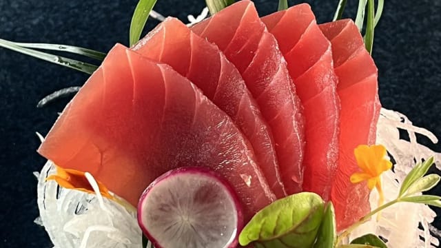 Sashimi thon - EatDay Paris