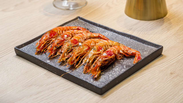 Gamba a la brasa  - Reversible - Hotel Índigo, Barcelona