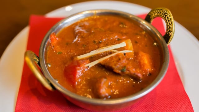 Mutton Vindaloo - Hola Nepal