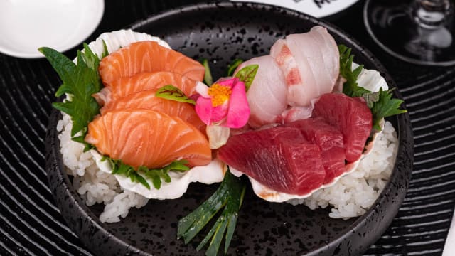 10 sashimi mix - Sushi&Sound