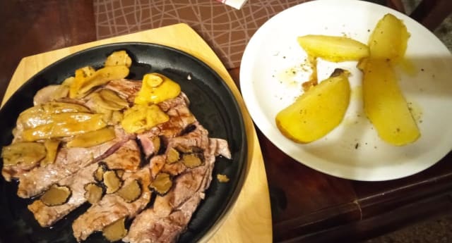 Tagliata di manzo al rosmarino gr 250 - locanda rancolfo