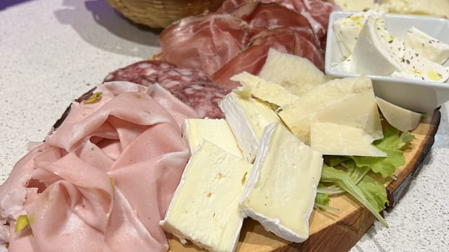 Tagliere misto salumi e formaggi - 2.Zero