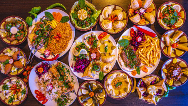 MEZZE TRADITIONNELE - Le Phénicien Alkaram, Strasbourg