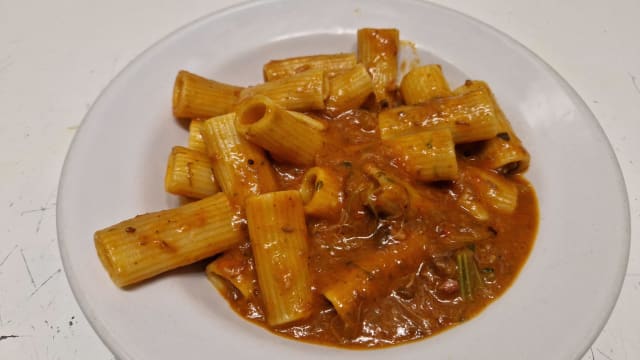 Cacio e pepe - Salvatori Bar e Cucina