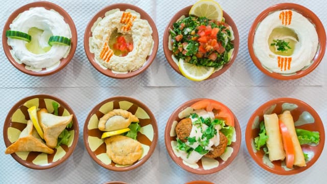 menu Mezze simple - Les Cèdres du Liban