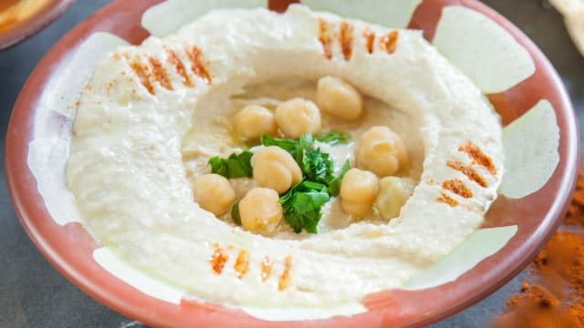 Houmous : purée de pois chiches - Les Cèdres du Liban