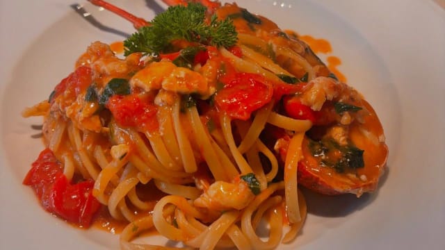 Linguine con astice o aragosta - Regina Corner, Venice