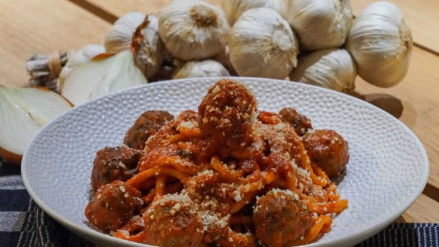 TROCCOLI CON POLPETTE DA MAMMA - Da Mammà, Ixelles