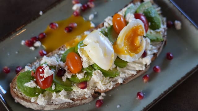 Avocado toast - Don Pidè, Livry-Gargan