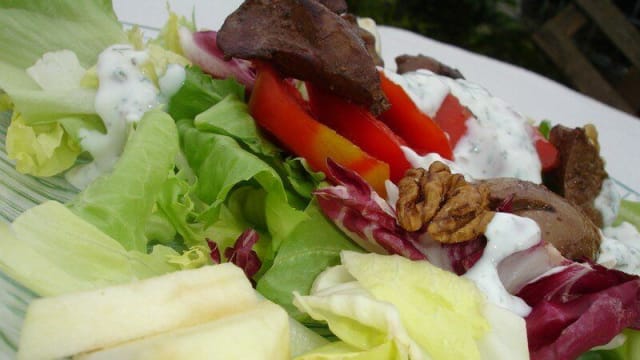 SALADE DE FOIE DE VOLAILLE AU VINAIGRE BALSAMIQUE - Bagatelle Genève