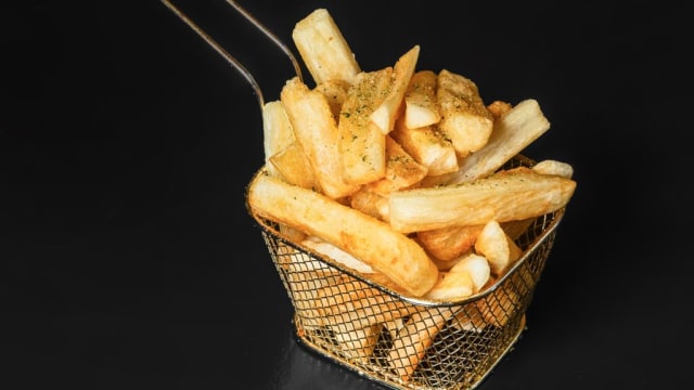 Frites de manioc - Afrikana restaurant, Brussels