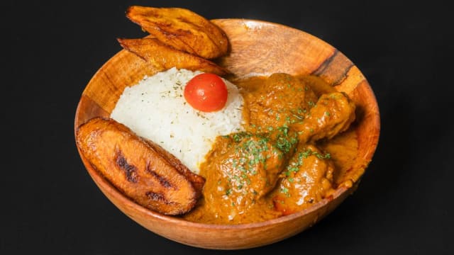 Poulet à la moambe - Afrikana restaurant