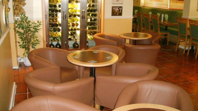 Toby Carvery - Hoole Village in Chester - Restaurant Reviews, Menus ...