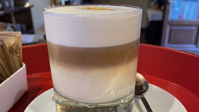 Cappuccino / Latte macchiato / Macchiatone / Caffè americano - Casale l'Antico Carro, Cortona