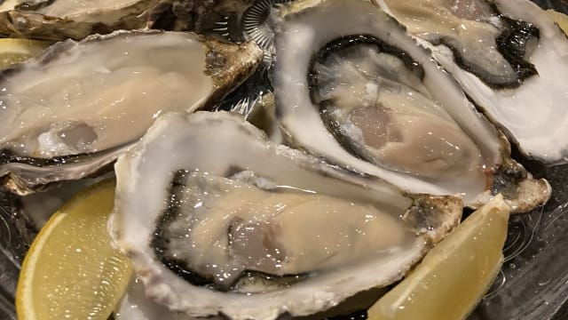 Oesters 4 Stuks - Gastrobar Hartig, Rotterdam