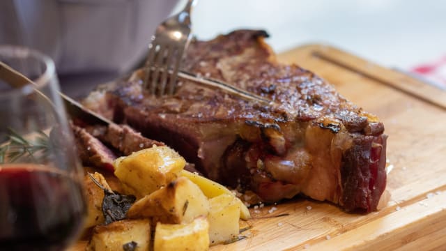 Bistecca nella costola - Osteria del Fiore, Florence