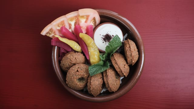 Falafel 6 pcs - Olá Beirut by Chef Osman Tay