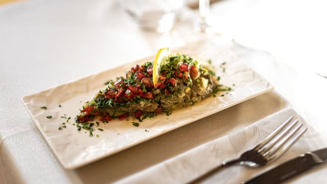 Salade d’aubergine - Diwan Paris, Paris