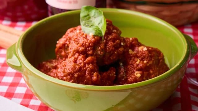 E purpett ca’ sarz polpette al ragù - Tarantè, Bacoli