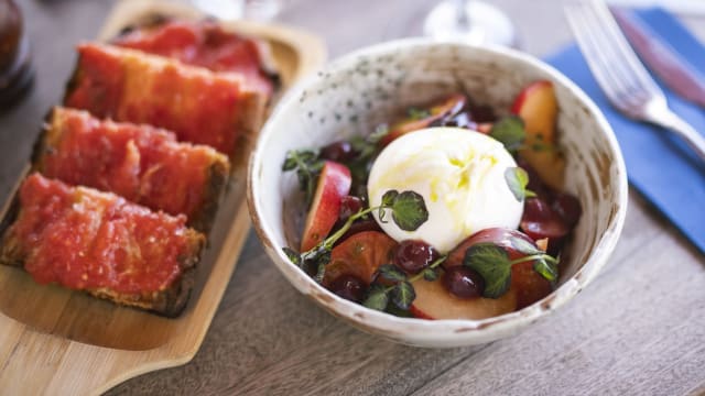 Burrata "deliziosa" - Guzzo, Barcelona