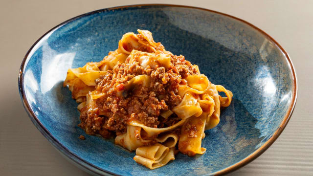 Pappardelle al ragù  - Kalimera San Vincenzo