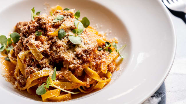  Tagliatelle alla bolognese  - Epoca