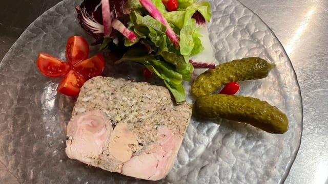 Terrine de râble de lapin au foie gras. - L'Empreinte, Paris