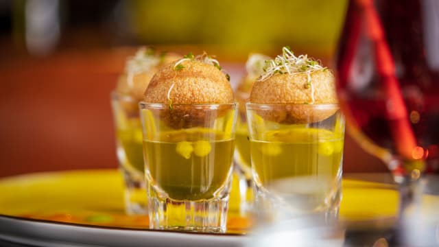 Pani puri / Golgappa Platter (6 pcs) - Atithi Indian Restaurant Den Haag