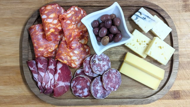 Tagliere misto (formaggi/salumi) - Vineria Verso