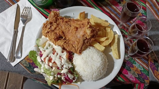 Pollo broaster - Gusto Perù, Rome