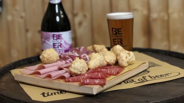 Tagliere Al Metro - Tap Room BEdreamER, Savona