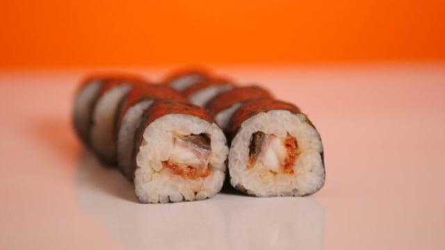 Clásico Con Anguila - Sushi de Maksim