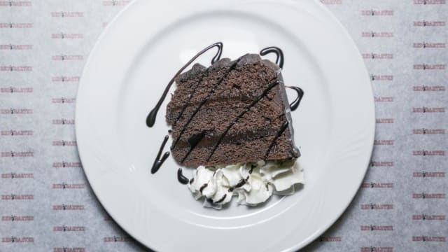 Death by chocolate cake - Red Garter Steakhouse, Florence