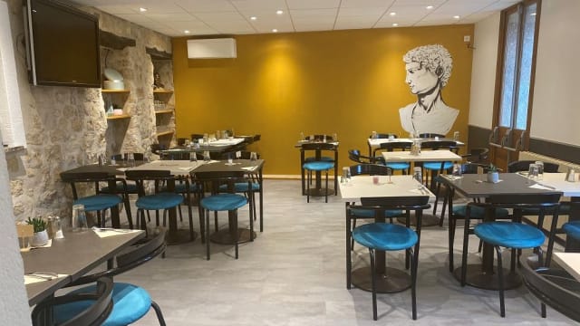 Le Chemin des Peintres in Auvers-sur-Oise - Restaurant Reviews, Menu
