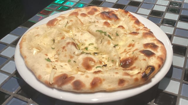 Naan  - Chez Laxmi, Bagnolet