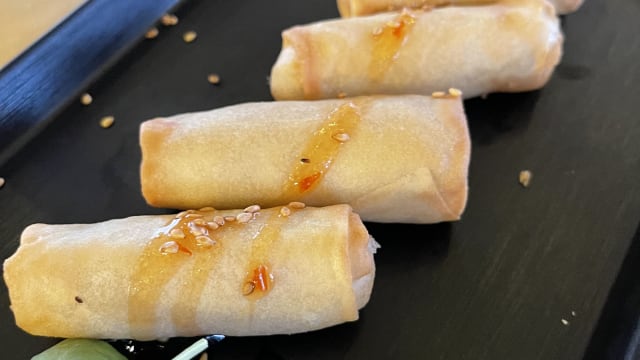 SPRING ROLL (4 PZ) - Sushi Bar Rubino