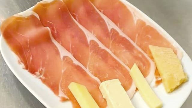 Prosciutto crudo e formaggi - Ristorante da Foffo