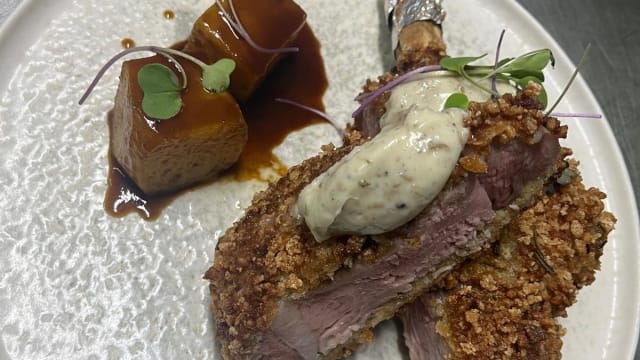 Milanese di vitello con patate fritte delle tenute - Tenute del Gheppio