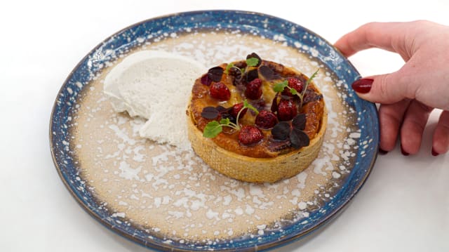 Clafoutis Fraises des Bois  - Le Jardin Privé, Paris