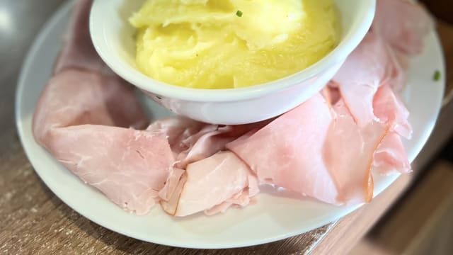 Chiffonnade de jambon blanc Prestige et sa purée - Ferdi Restaurant, Geneva